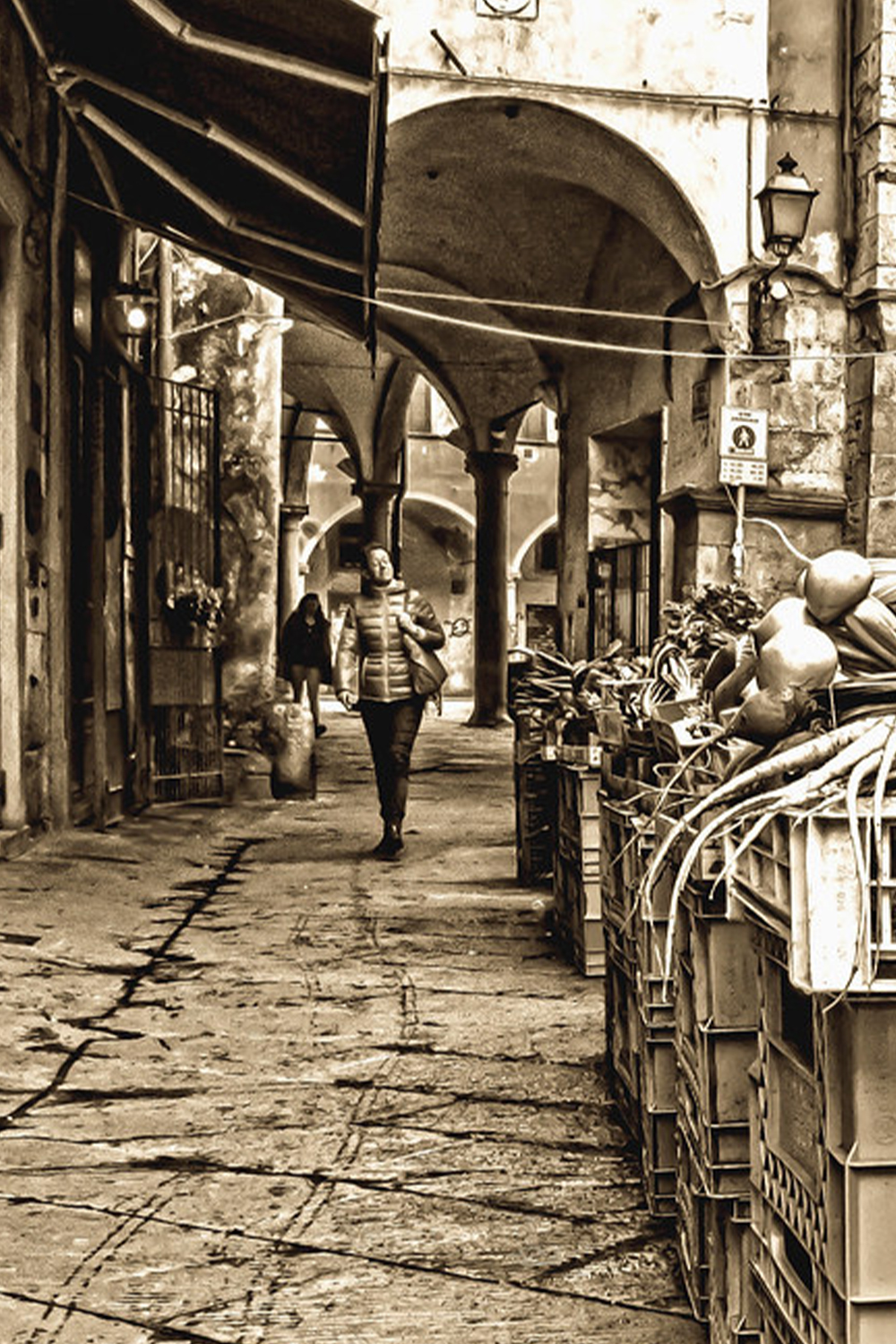 piazza sant'Omobono focacceria